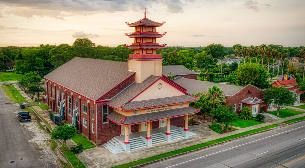 buu mon budhhist temple in port arthur texas