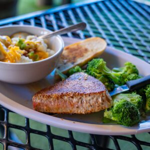 Dylans on 9th in Port Arthur TX tuna steak with sides