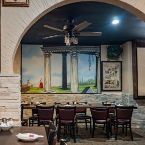 Joes Italian in Port Neches TX dining area