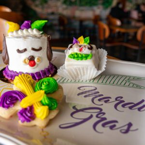 Rao's Bakery in Nederland TX mardi gras treats
