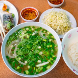 Uyen's Vietnamese Restaurant in Port Arthur TX bowl of pho and fixings