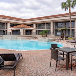 Holiday Inn Port Arthur - Park Central Outdoor Pool