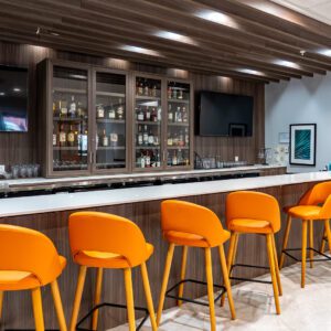 Holiday Inn Port Arthur - Park Central Manhattan Lounge Bar