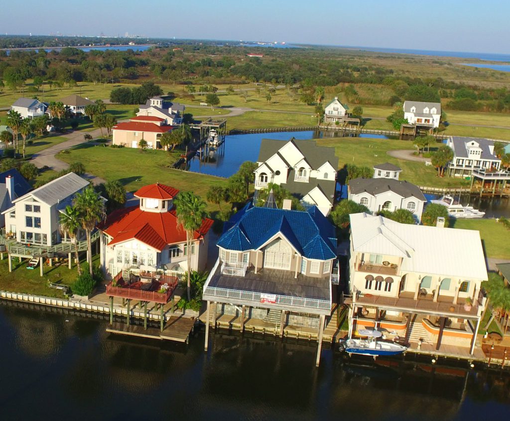 waterside homes on the island