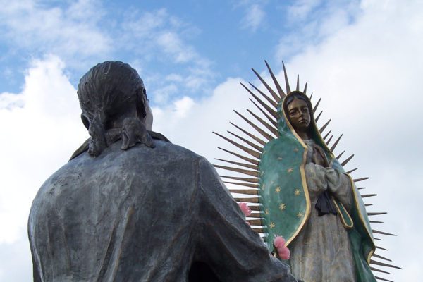 Statue of Our Lady and Juan Diego