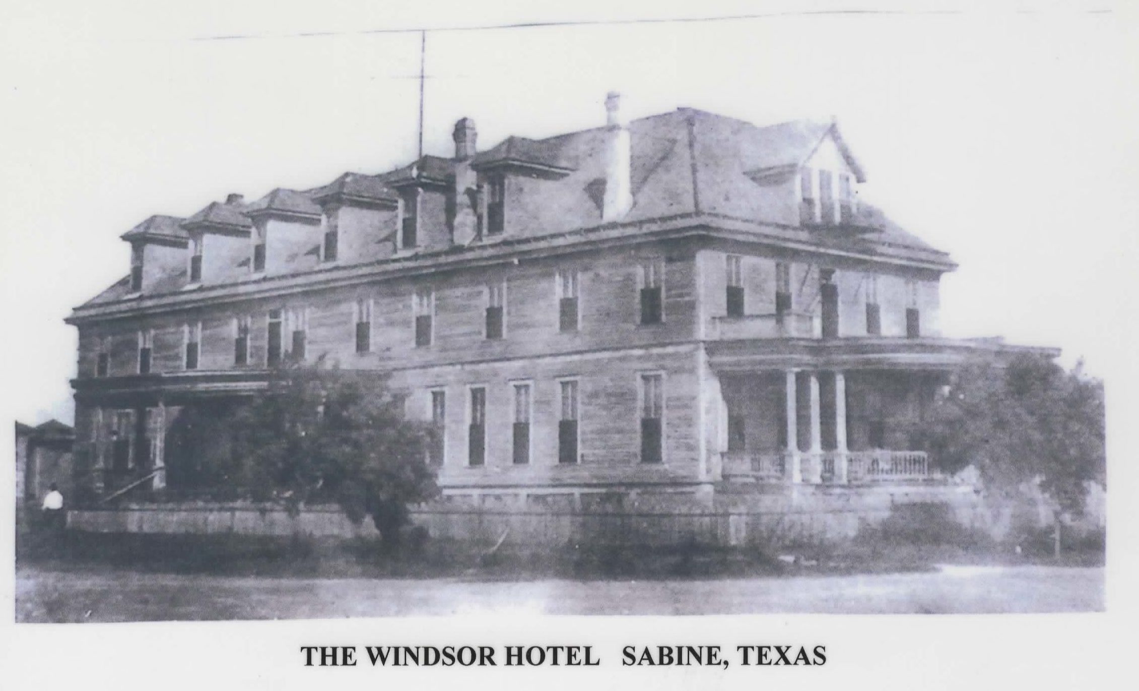 the windsor hotel sabine pass
