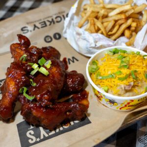 Dickie's BBQ in Nederland, TX smoked wings with sides