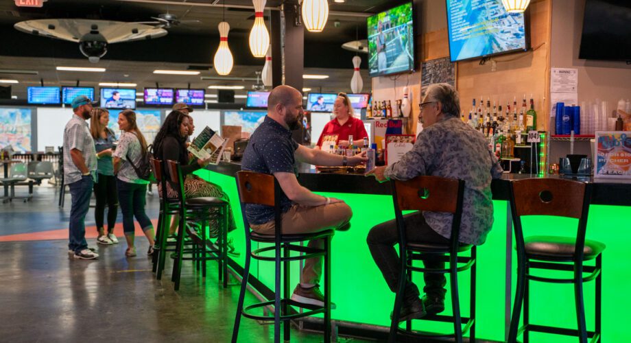 pin and tonic meeting space and bar at maxbowl in port arthur